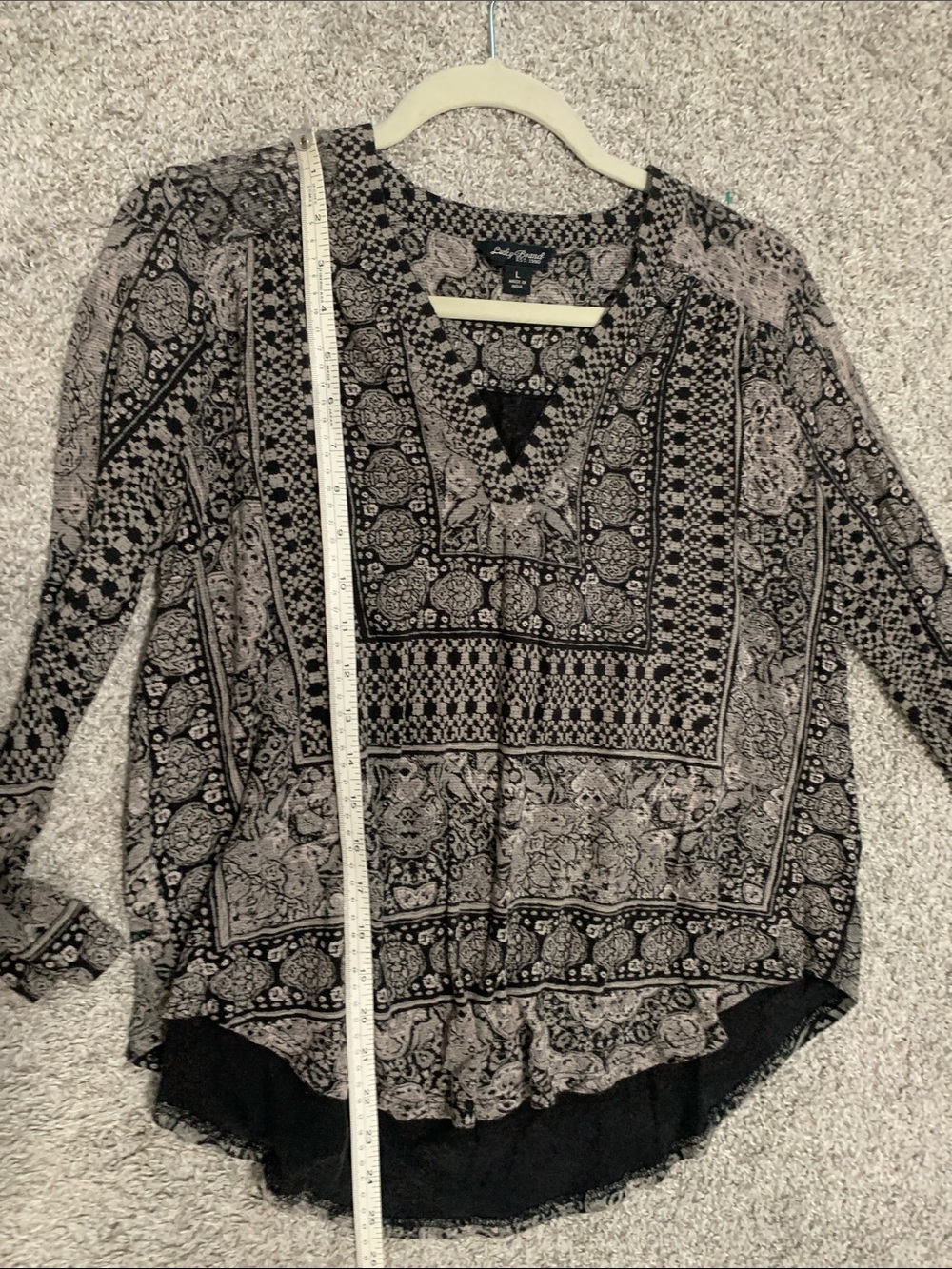 Lucky Brand Boho Print V-Neck Long Sleeve Top - Picture 6 of 7